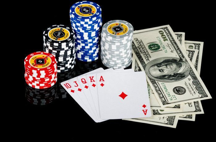 پاکستان کے نئے Billionaire Casino Slots 777کیسینو کھلاڑیوں کے لیے خوش آمدید بونس